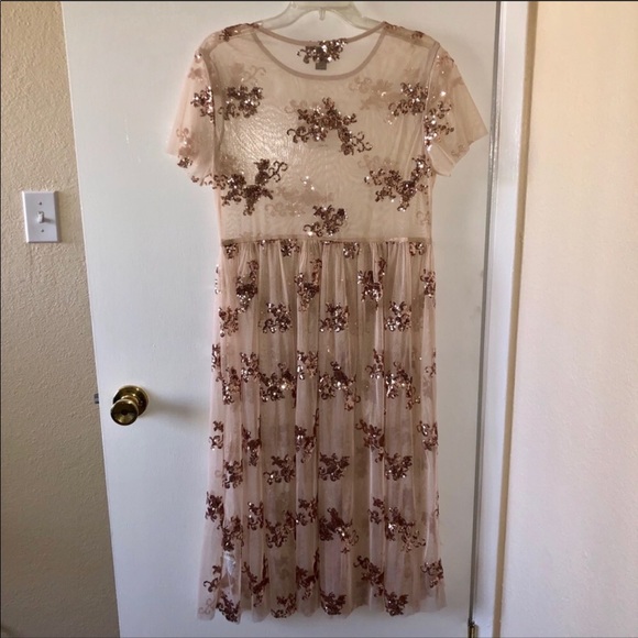 Forever 21 - Picture 6 of 6